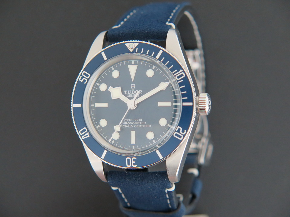 Tudor black bay online 58 79030b