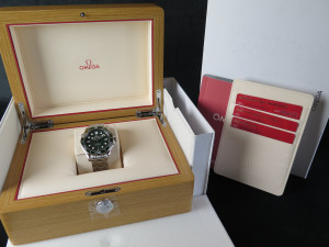 Omega Seamaster Diver 300M Co-Axial Master Chronometer Green Dial 210.30.42.20.10.001 NEW