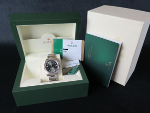 Rolex Oyster Perpetual 34 Olive Dial 114200