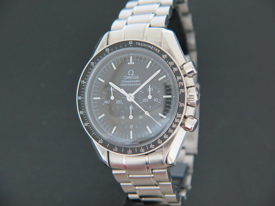 Omega speedmaster apollo hot sale 11 30th anniversary