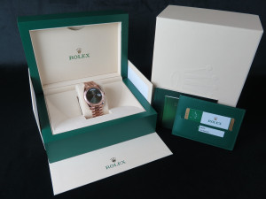 Rolex Day-Date 40 Everose Olive Roman Dial 228235