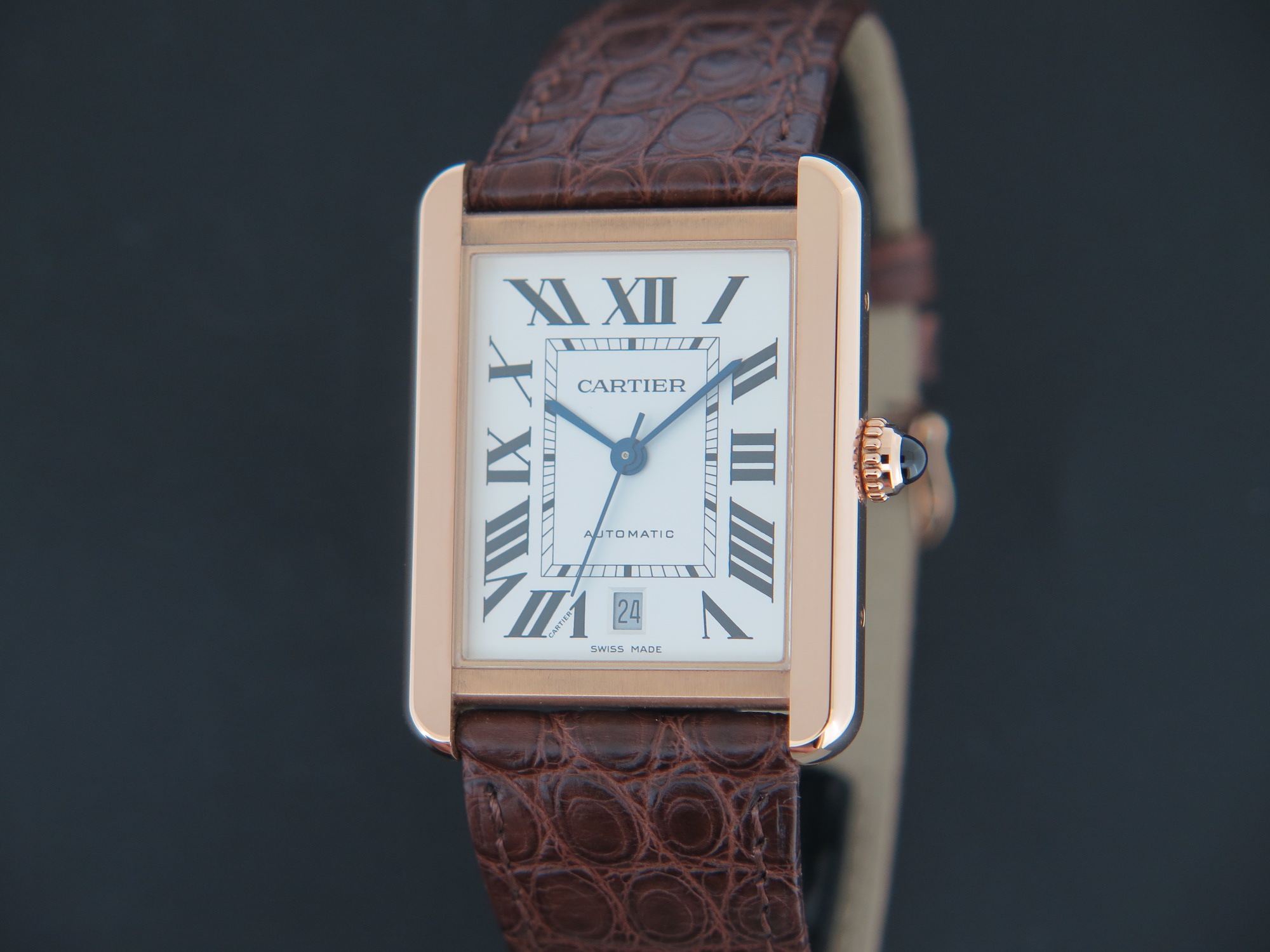 Cartier tank solo large gold best sale