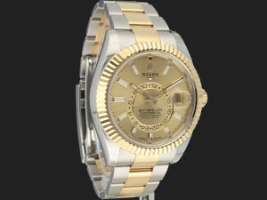 Rolex Sky-Dweller Gold/Steel Champagne Dial 336933 99% NEW