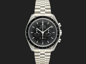 Omega Speedmaster Professional Moonwatch Co-Axial Sapphire 310.30.42.50.01.002 NEW