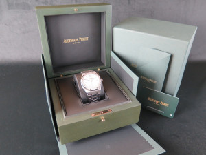 Audemars Piguet Royal Oak 41 Selfwinding Silver Dial 15510ST