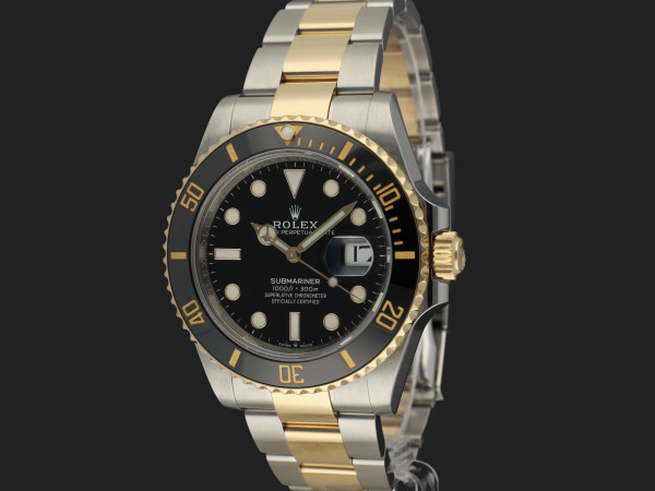 Rolex - Submariner Gold/Steel Black Dial 126613LN