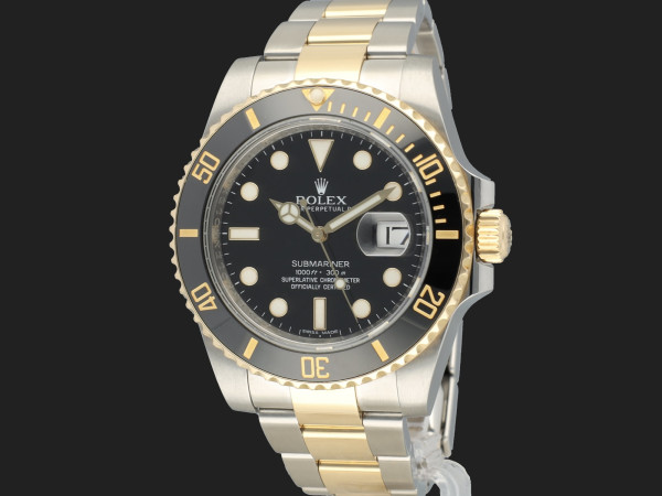 Rolex - Submariner Date Gold/Steel 116613LN  