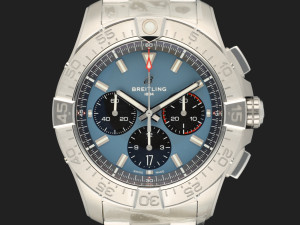 Breitling Avenger B01 Chronograph 44 AB0147 NEW