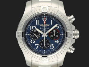 Breitling Avenger B01 Chronograph 45  AB0182