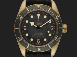 Tudor Heritage Black Bay Bronze 79250BA NEW