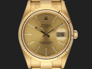 Rolex Date Yellow Gold Champagne Dial 15238