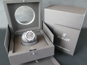 Hublot Classic Fusion Black Magic Ceramic 45mm 511.CM.1171.RX