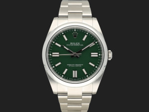 Rolex Oyster Perpetual 41 Green Dial 124300 NEW