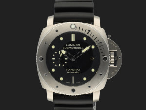 Panerai Luminor Submersible 1950 3 Days Titanium PAM00305