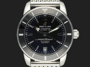 Breitling Superocean Heritage B20 Automatic 42 Black Dial AB2010 NEW 