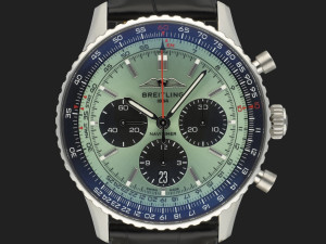 Breitling Navitimer B01 Chronograph 43 Green Dial AB0138