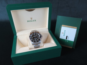 Rolex Submariner Date 116610LN