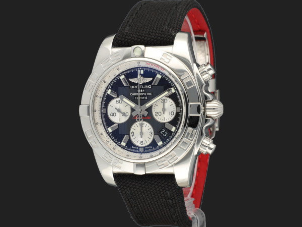 Breitling - Chronomat 44 Black Dial AB0110