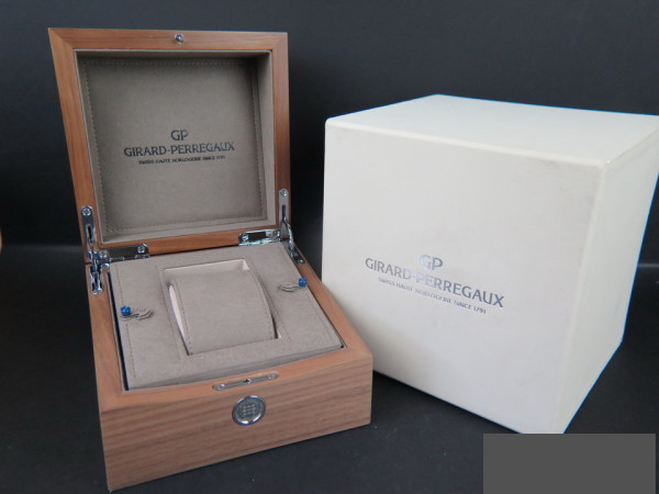 Girard Perregaux - Luxury Box set  