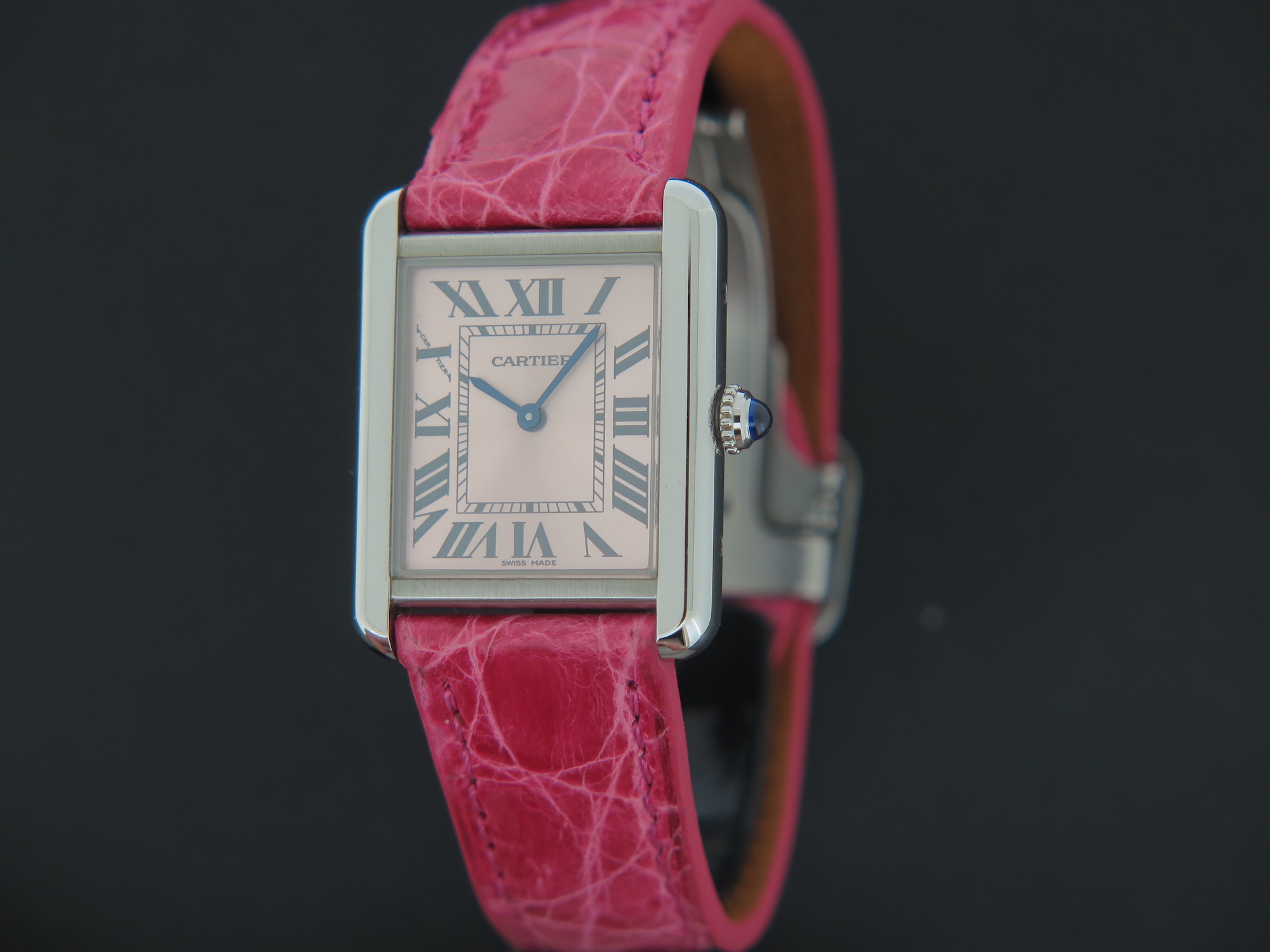 Cartier hot sale tank pink