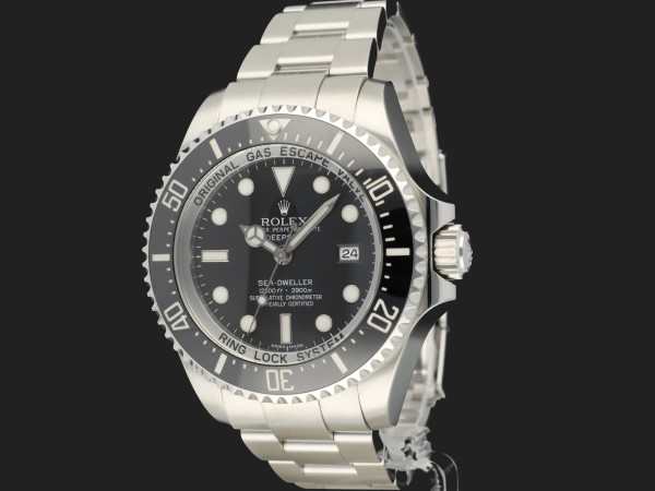 Rolex - Sea-Dweller Deepsea Black Dial 116660