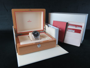 Omega Seamaster Diver 300M Co-Axial GMT Chronograph 212.30.44.52.01.001