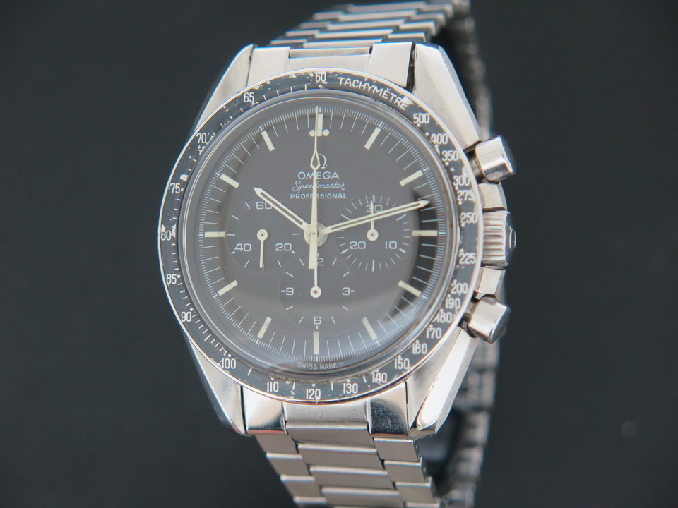 Omega speedmaster professional outlet pre moon