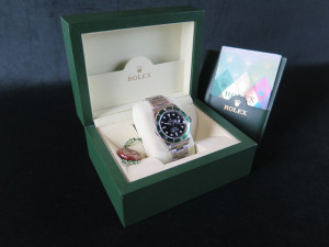 Rolex Submariner Date 16610LV