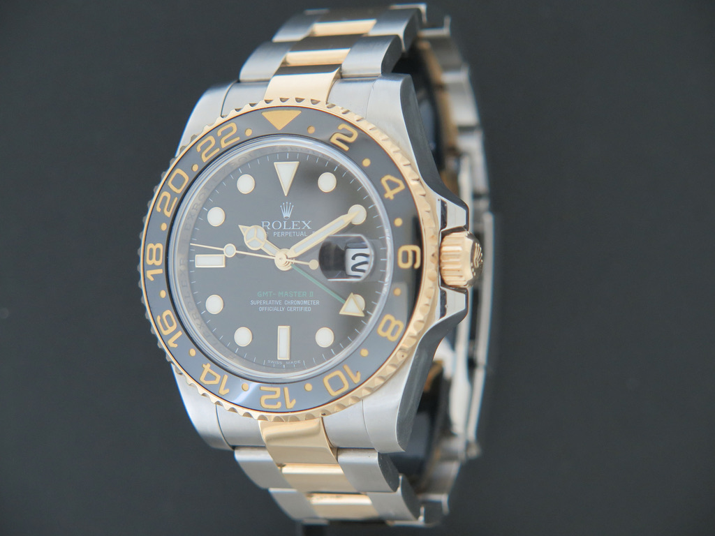 Gmt master discount 2 gold steel