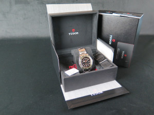 Tudor Heritage Black Bay Harrods 79230G NEW