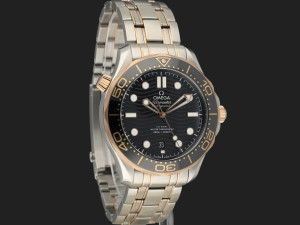 Omega Seamaster Diver 300M Co-Axial Master Chronometer Steel - Sedna Gold Black Dial 210.20.42.20.01.001 NEW