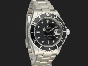 Rolex Submariner Date 16610