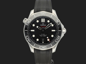 Omega Seamaster Diver 300M Co-Axial Master Chronometer Black Dial 210.30.42.20.01.001