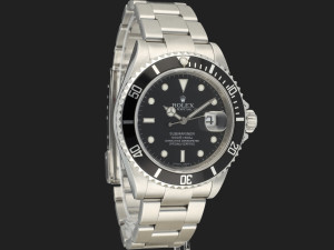 Rolex Submariner Date V-Serial Rehaut 16610 