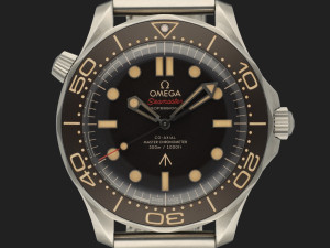 Omega Seamaster Diver 300M 007 Edition 210.90.42.20.01.001 