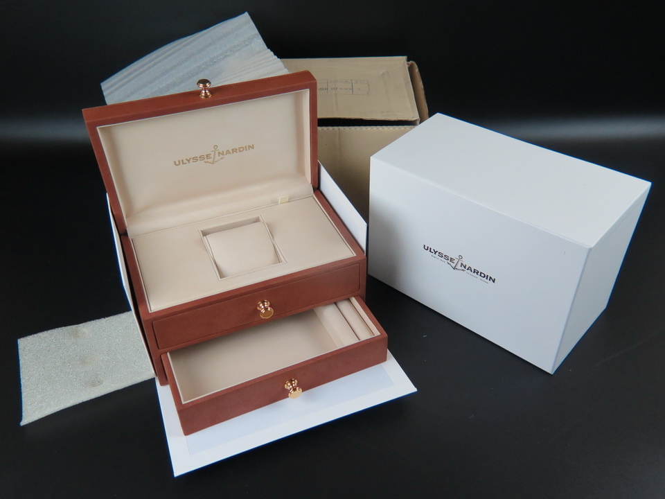 Ulysse Nardin Box Parts Filipucci Jewelers Maastricht