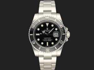 Rolex Submariner Date 116610LN  