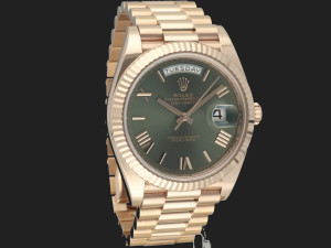 Rolex Day-Date 40 Everose Olive Roman Dial 228235