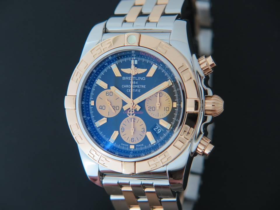 Breitling Chronomat 44 Gold / Steel (1)