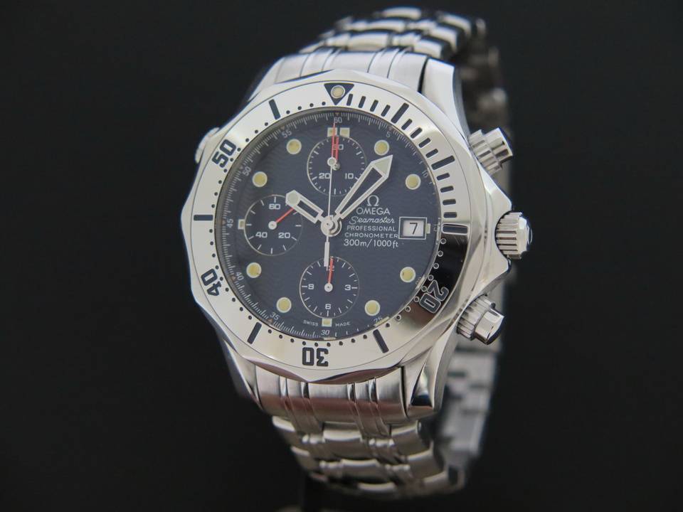 Omega Seamaster 300M Chrono (1)