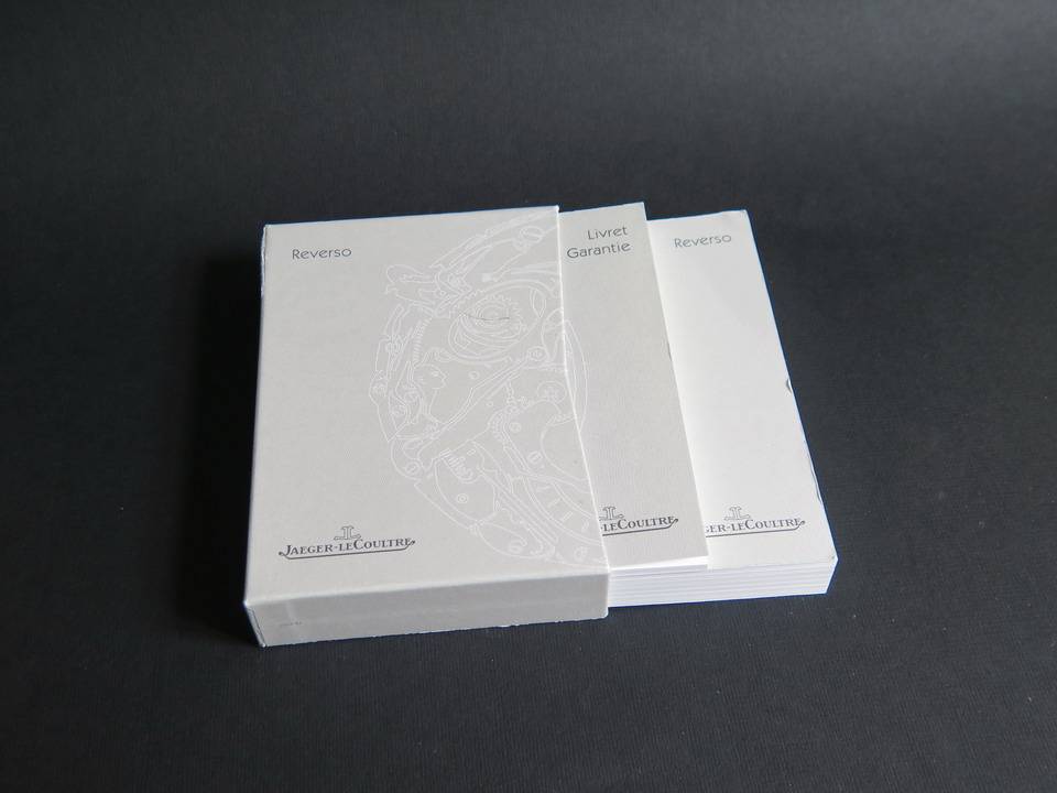 Jaeger-LeCoultre Reverso Booklet  (1)
