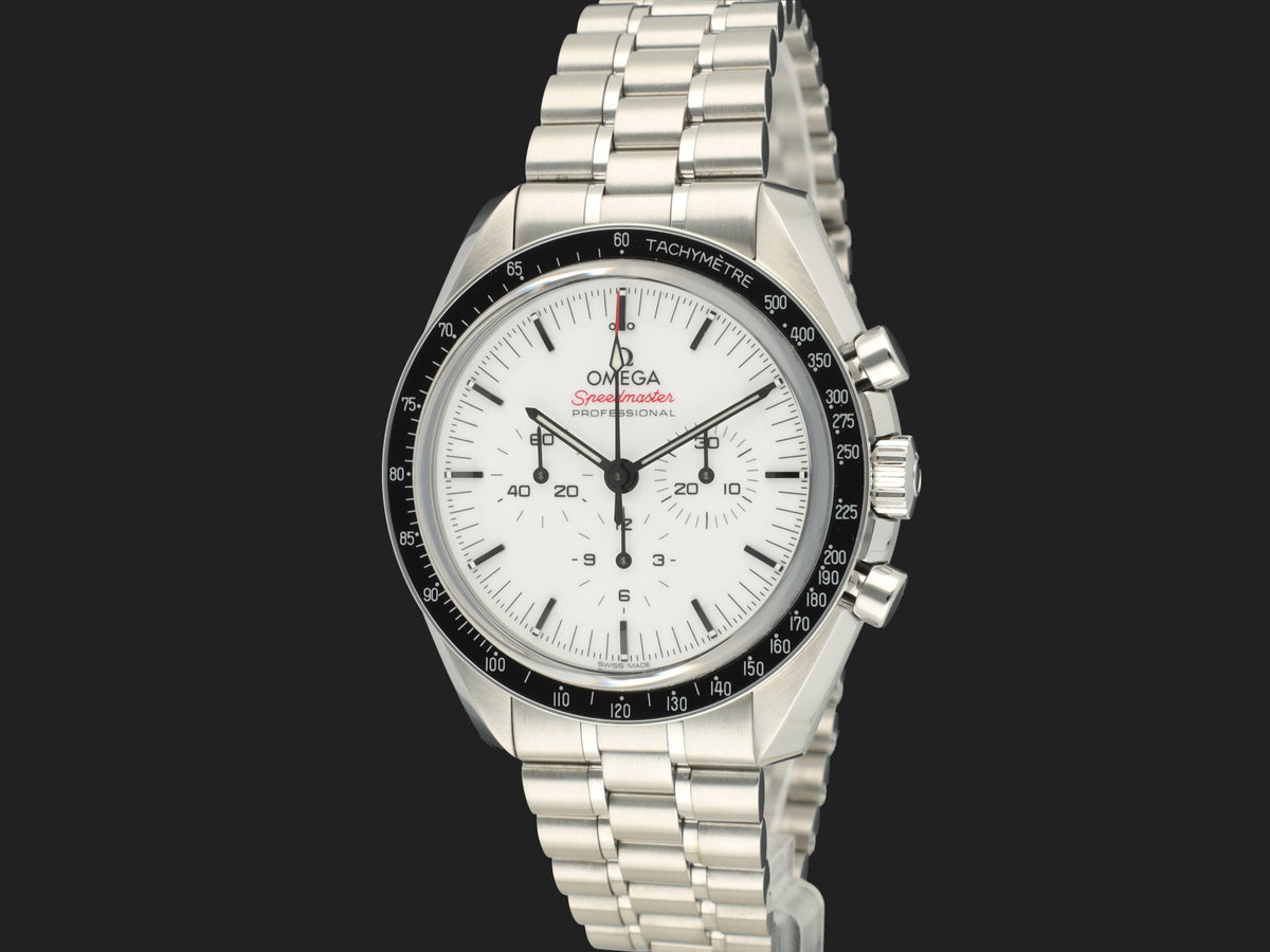 Omega Speedmaster Professional Moonwatch White Dial 31030425004001 (1)