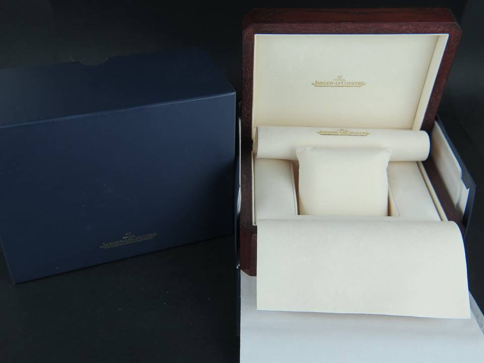 Jaeger-LeCoultre Box (1)