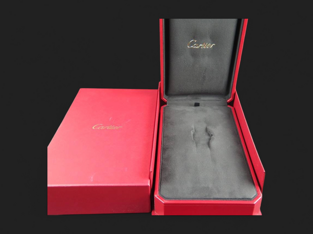 Cartier Box Divan