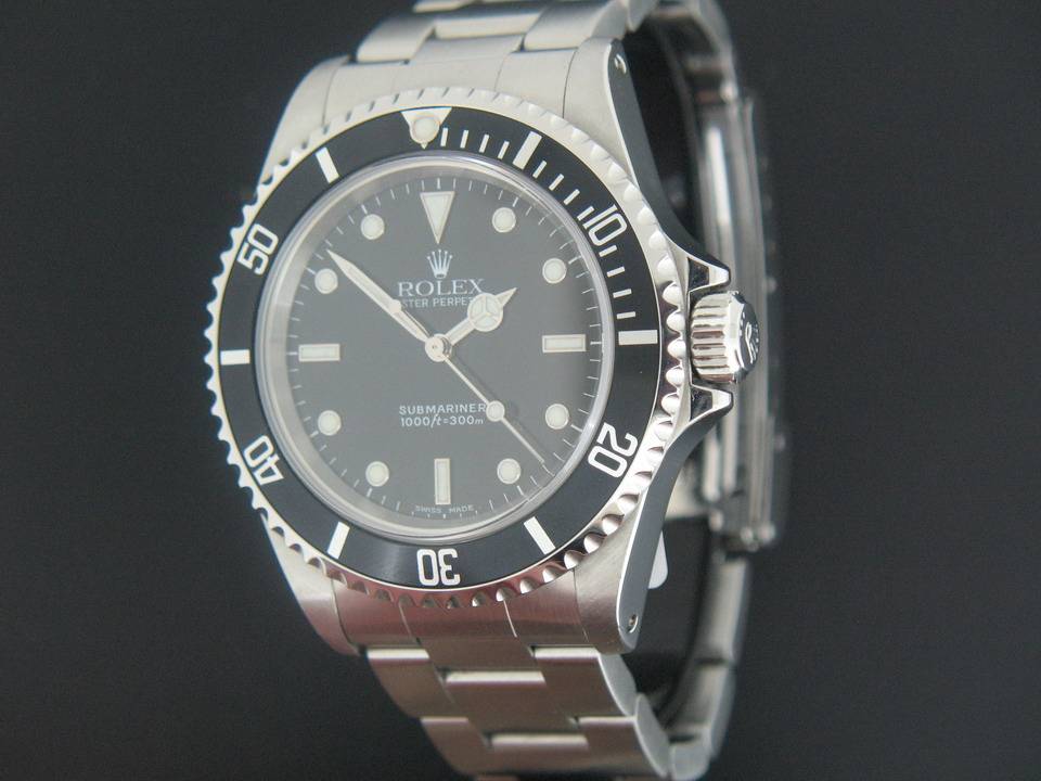 Rolex Oyster Perpetual Submariner (1)