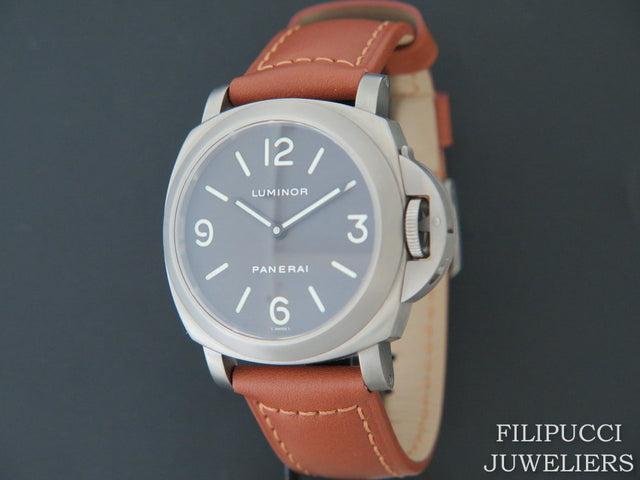 Panerai Luminor Base 44mm Titanium