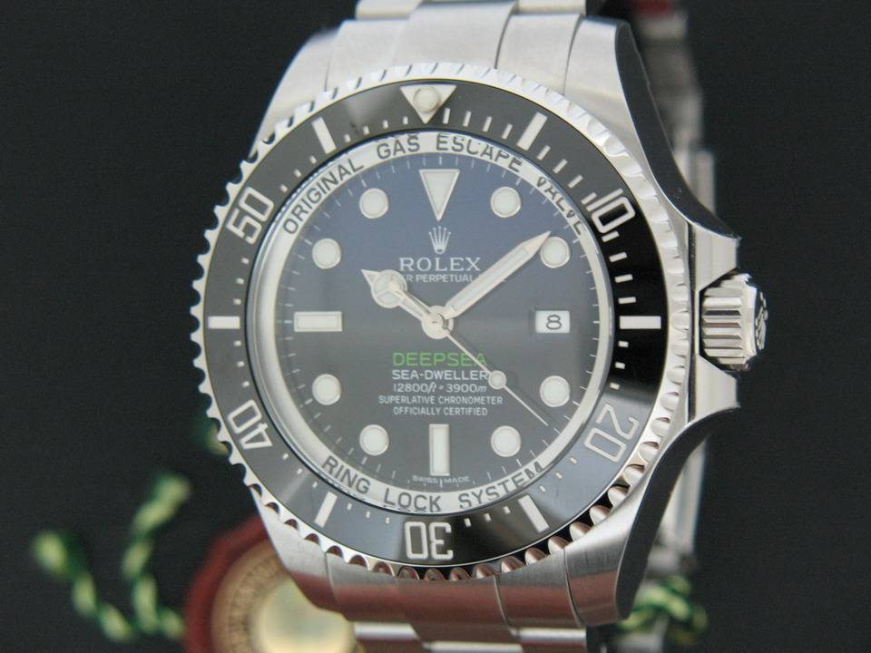 Rolex Oyster Perpetual Deepsea Sea-dweller Blue (1)