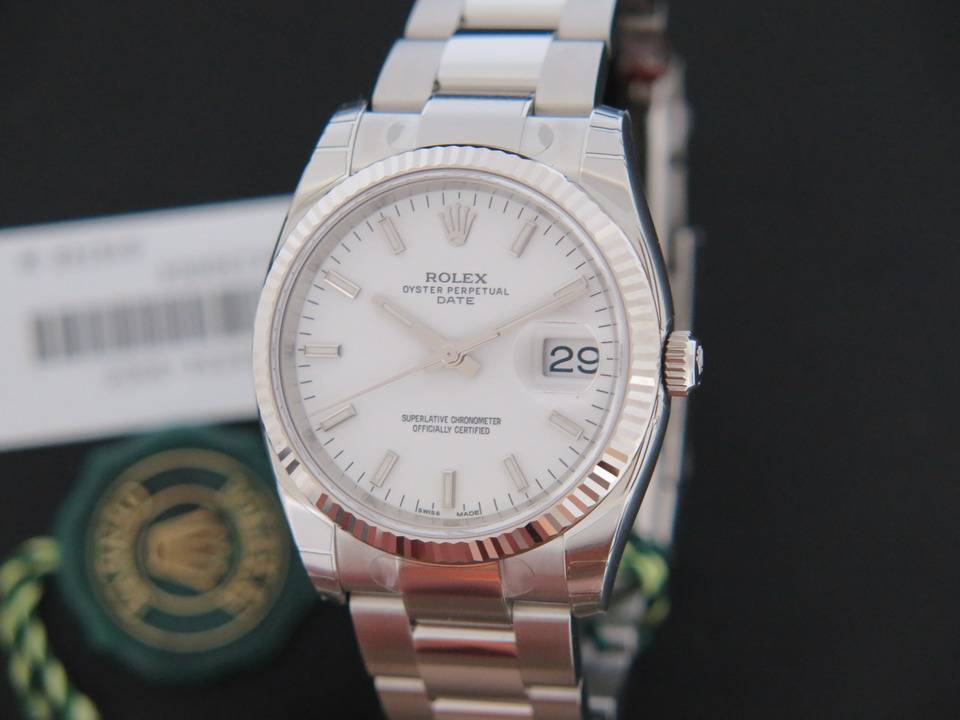 Rolex Date Diamonds NEW 115234 (1)