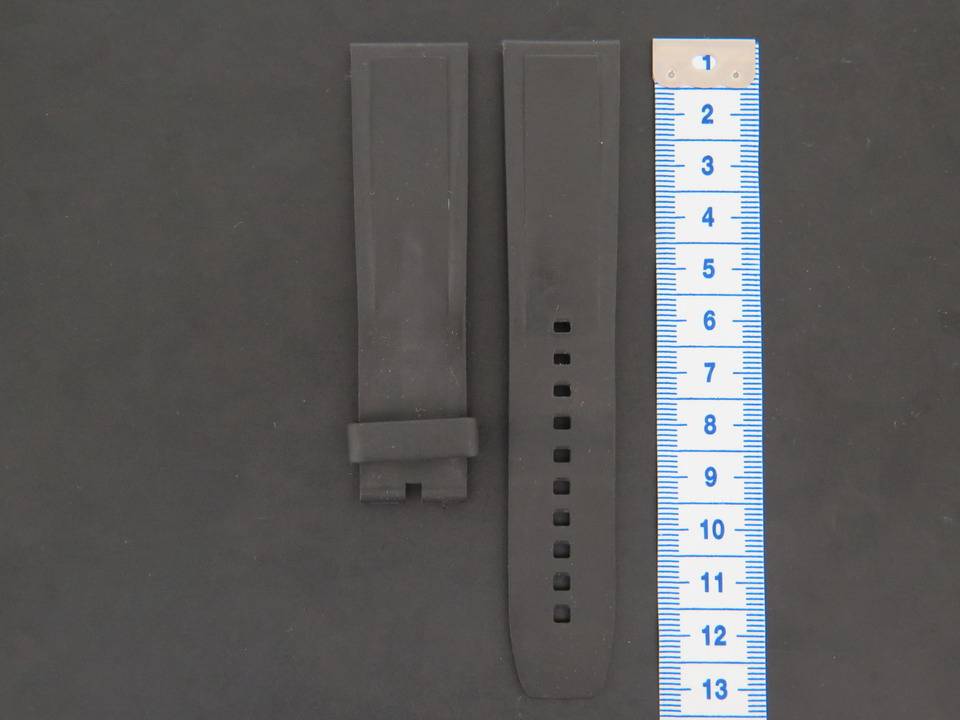 Breitling Rubber Strap 22 mm (1)