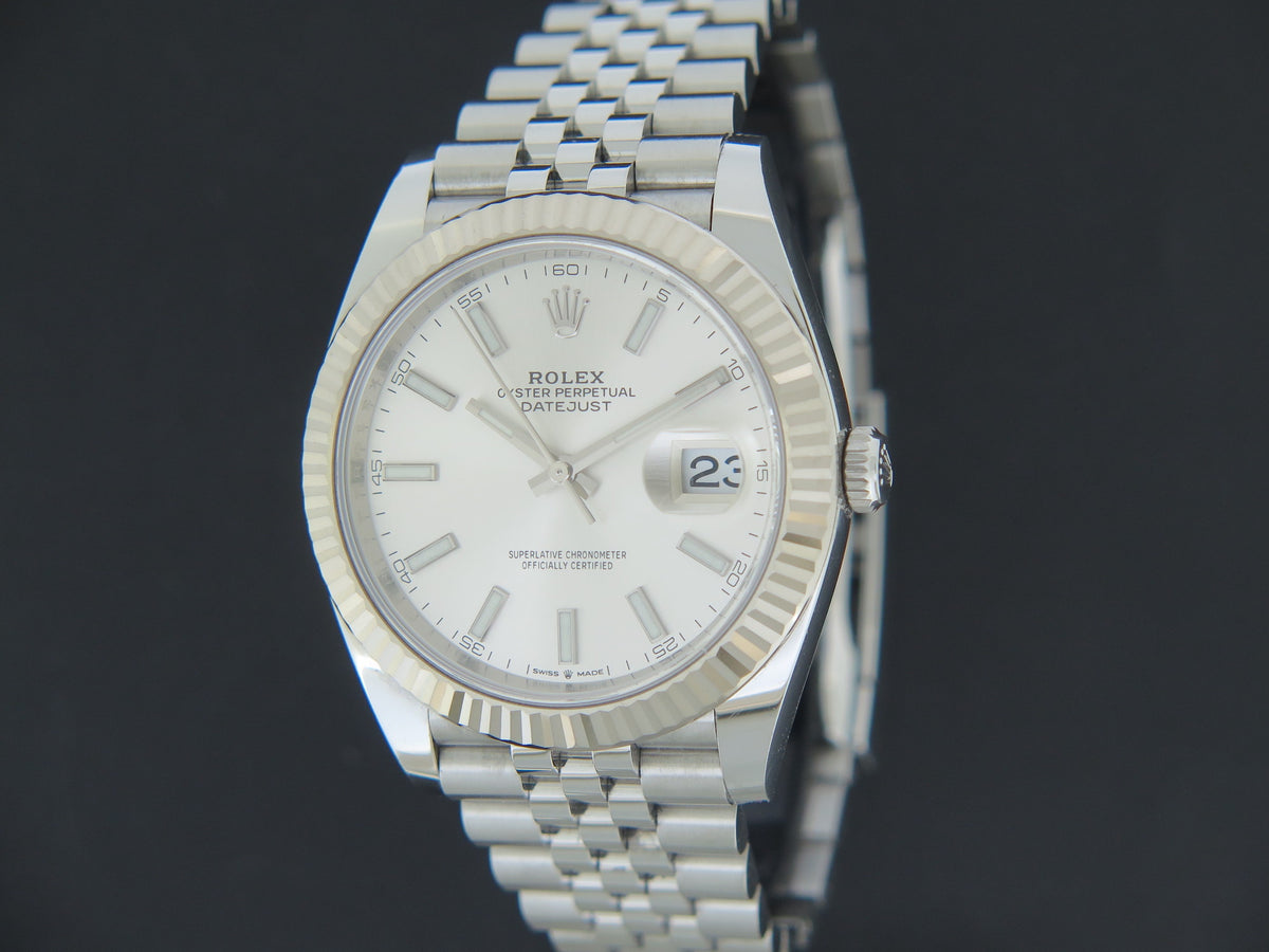Rolex Datejust 41 Silver Dial 126334 (1)